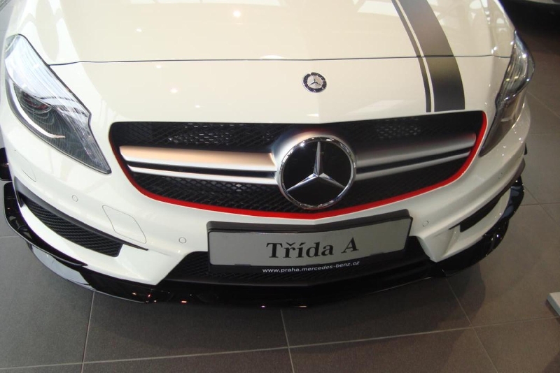 3D fólie na vozu Mercedes Benz