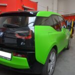 Částečný polep BMW i3 zelenou matnou 3D autofolií 3M